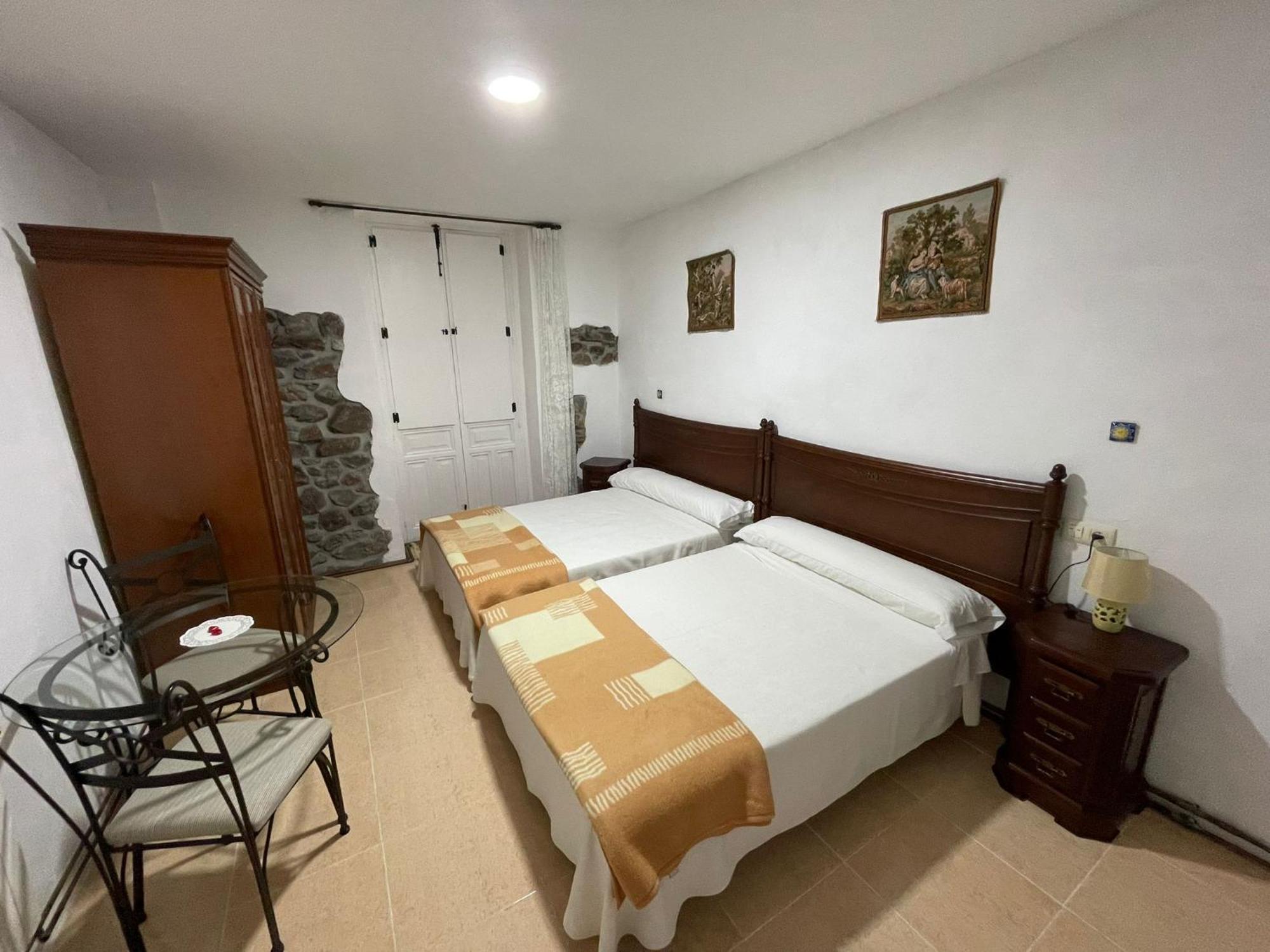 Hotel El Nuevo Semellon Aceptamos Mascotas ティネオ エクステリア 写真